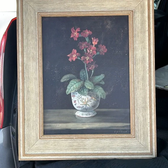 Beautiful picture withnatural frame flowers in the pot